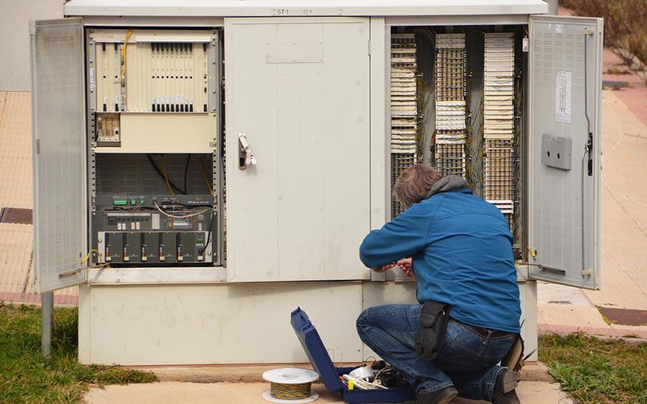 travail électricien Paris 16